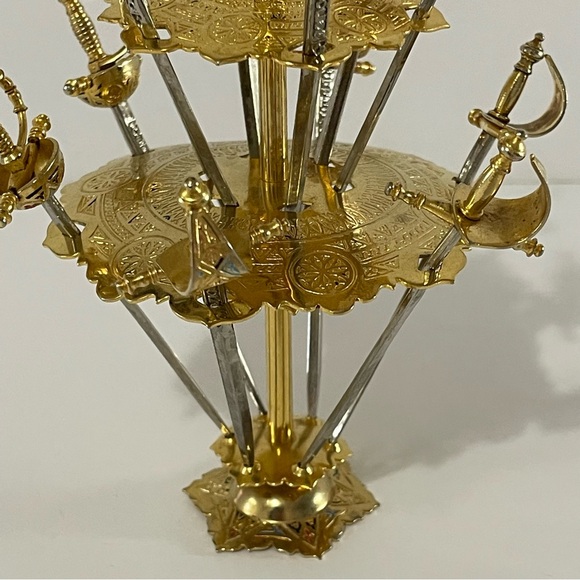 Vintage Toledo Cocktail Appetizer 12 Sword Set - Picture 5 of 6